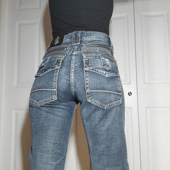 90s rocker Airstar high rise jeans with metal hardware, big pockets & zippers - Picture 15 of 15